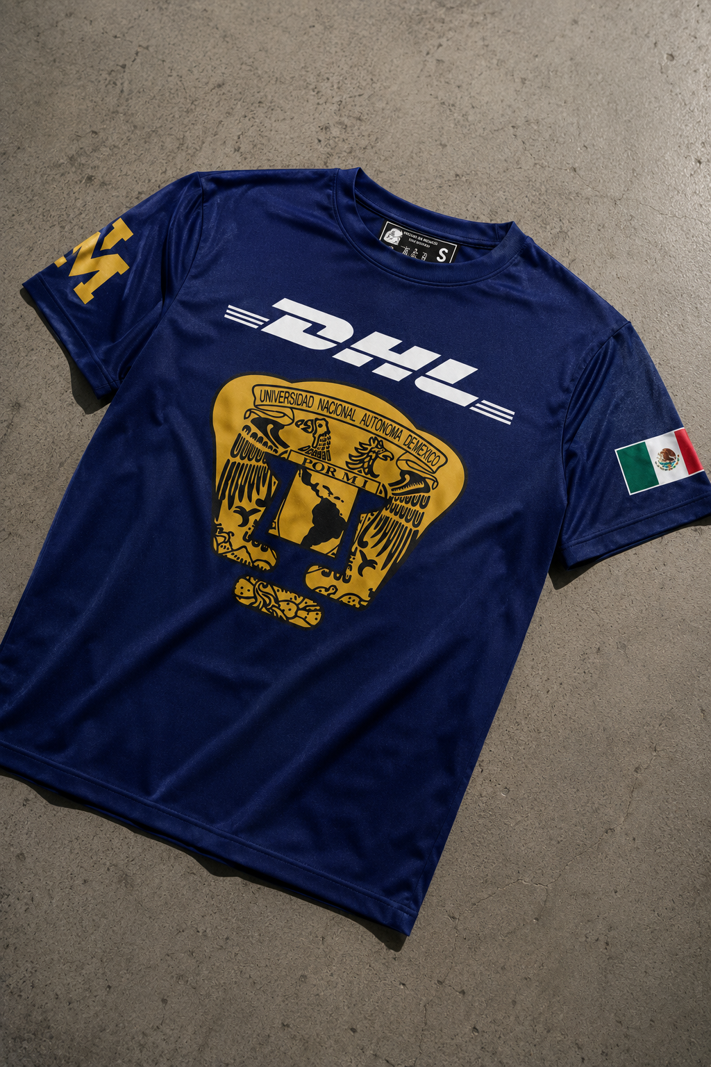 Playera Manga Corta Tela Deportiva Pumas Universidad 2026