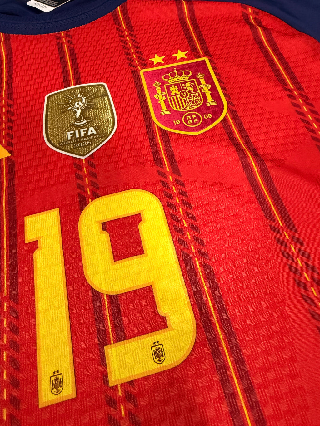 Playera LAMINE YAMAL 19 SELECCION DOS ESTRELLAS